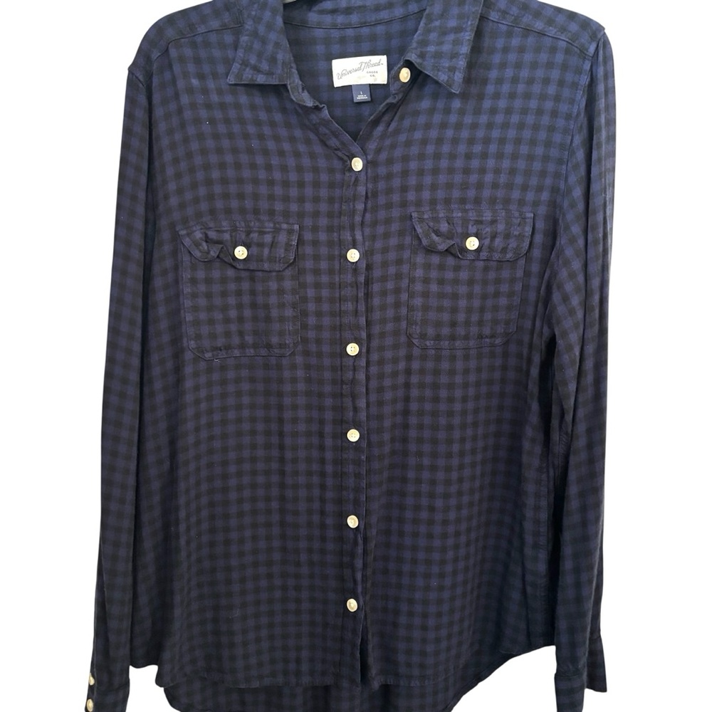 Universal Thread Women’s L Lightweight Soft Flannel Navy Button-Down Shirt